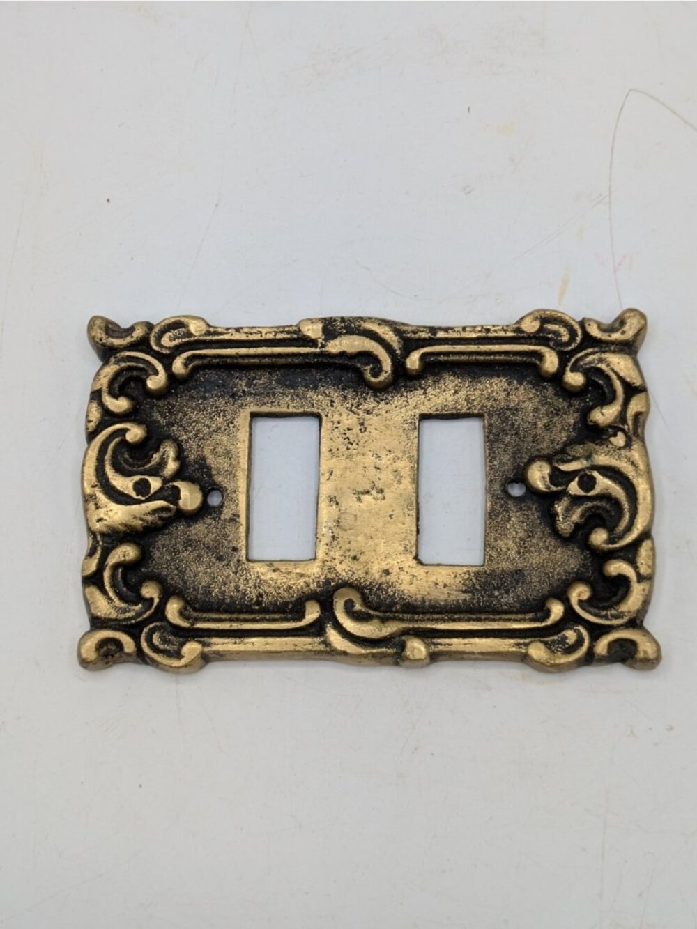 Vtg Brass Victorian Ornate Gold Tone Switch Plate Cover Cast Metal Scroll
